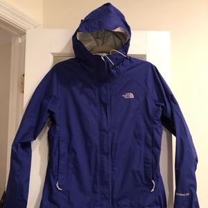 Women’s North Face Rain Jacket
